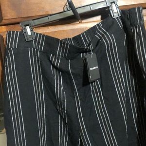 Torrid cropped pants size 16